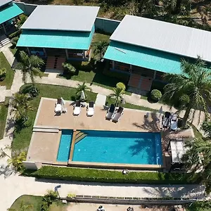 https://tum-mai-kaew-resort.koh-lantahotels.net